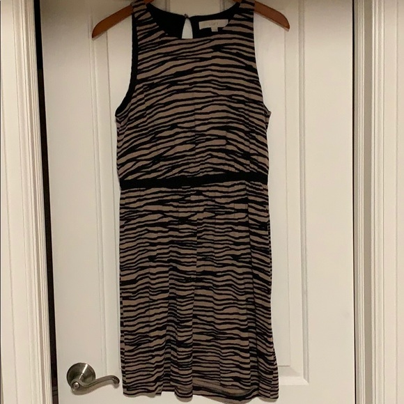 Loft Dress in size M, fun print!! - Picture 1 of 5